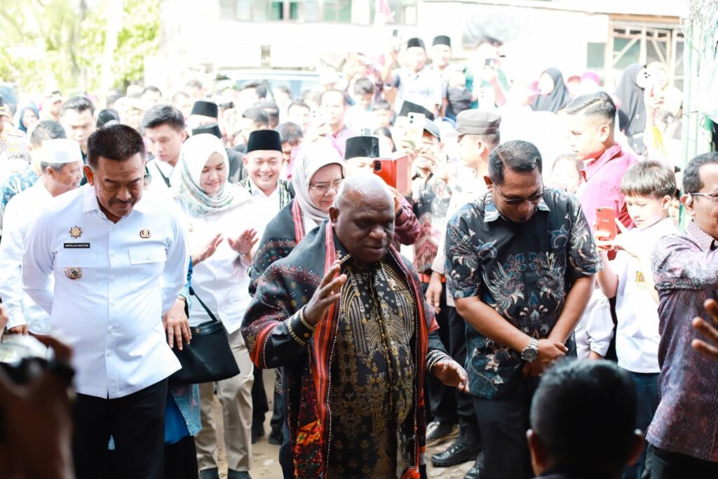 Menteri HAM Kukuhkan Komitmen Masyarakat Sadar Hak Asasi Manusia