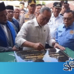 Menko Pangan RI Tanda Tangani Prasasti Masjid Muhammadiyah serta membantu pembangunan nya.