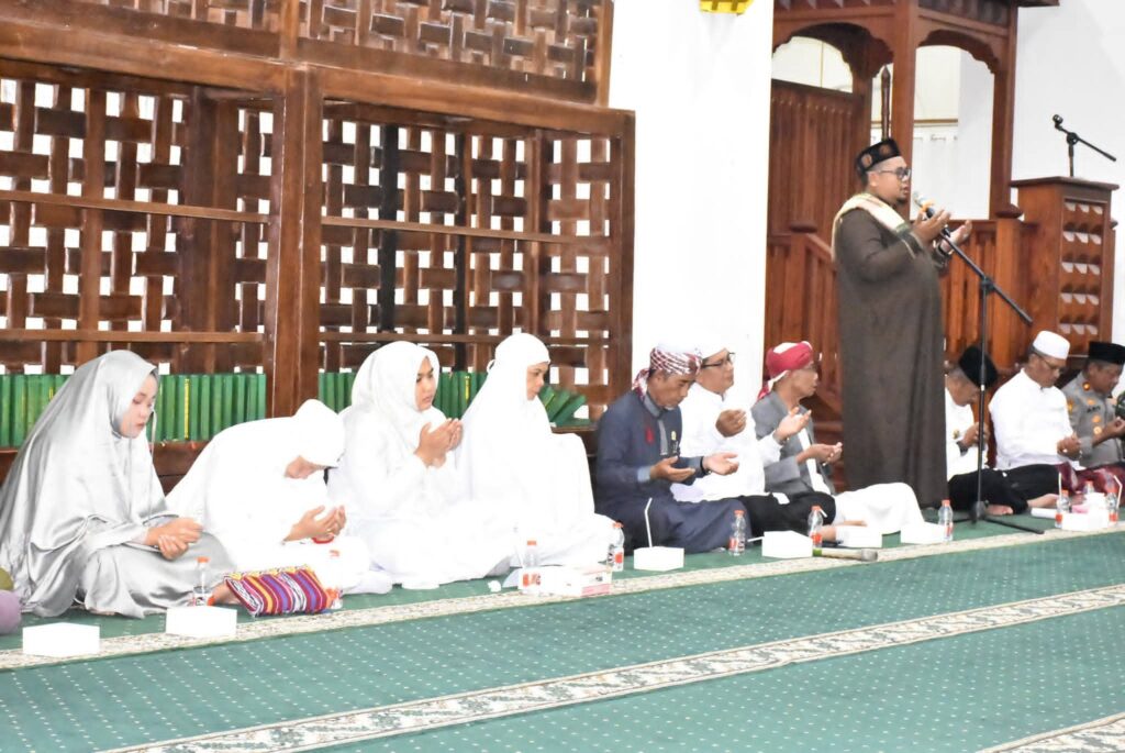 Pergantian Tahun, Bupati Madina Ajak Masyarakat Renungi Perjalanan Tahun 2025