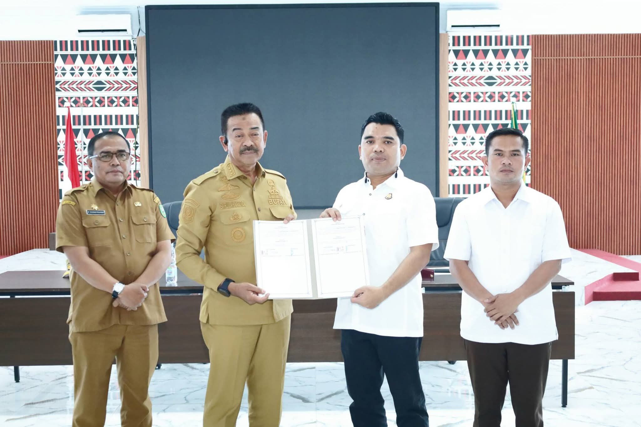 Bupati Dan Kajari Tandatangani Nota Kesepahaman Pendampingan Hukum Pembangunan Daerah