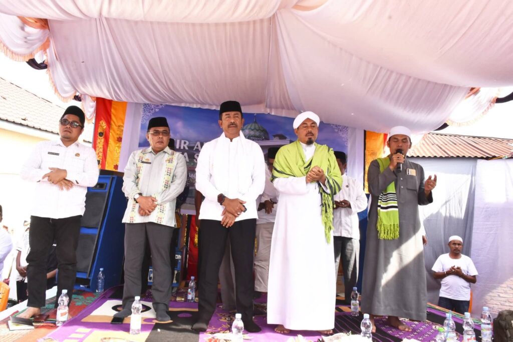 Bupati Saipullah Ungkapkan Niat Ikuti Sejuta Salawat Di HutaGodang Muda
