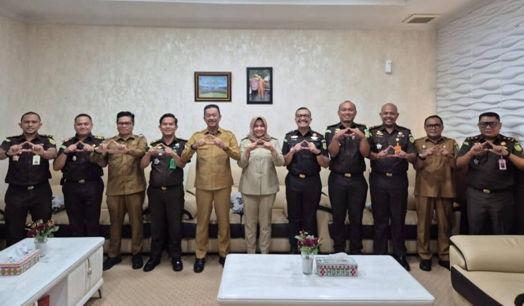 Perkuat Tata Kelola Pemerintahan Yang Bersih, Plt Kajari Madina Silaturahmi Ke Kantor Bupati