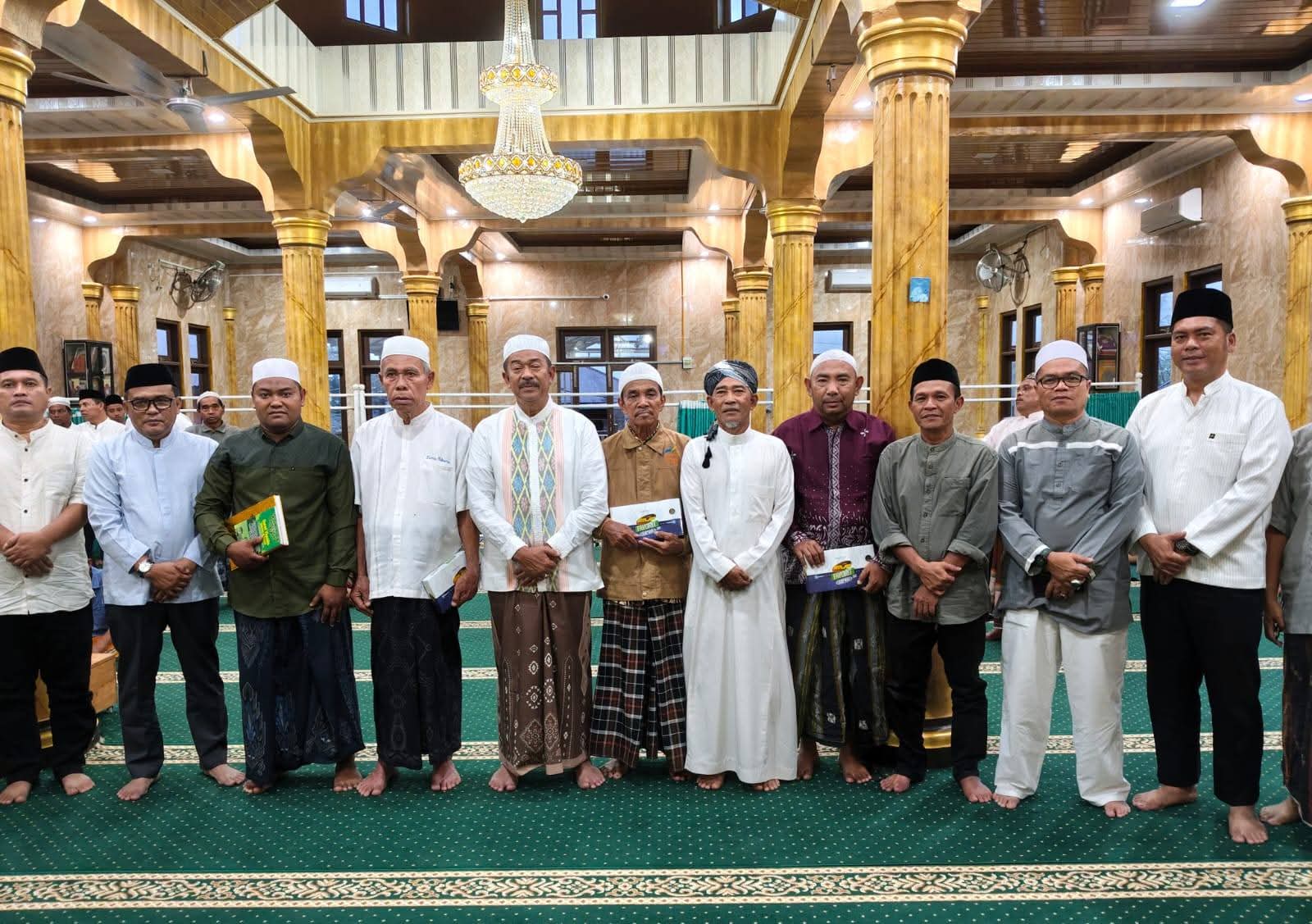 Bupati Saipullah Safari Subuh Jemput Aspirasi masyarakat Madina