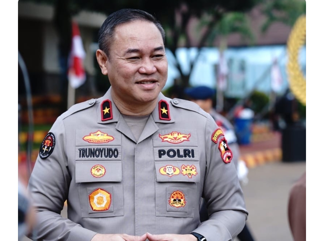 Polri Permudah Masyarakat Dengan layanan Pengaduan Contact Center 110 Berlaku Seluruh Indonesia