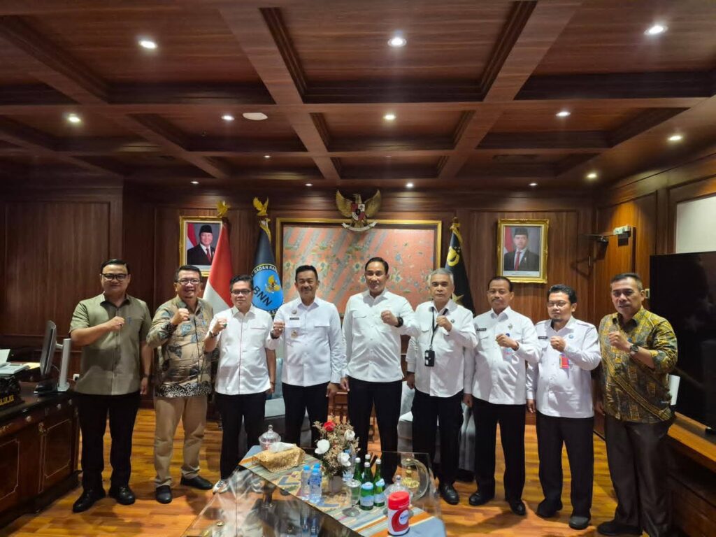 Bupati Saipullah Kordinasi Dengan BNN RI, Meminta Dukungan Pembangunan Jalan Madina-Palas