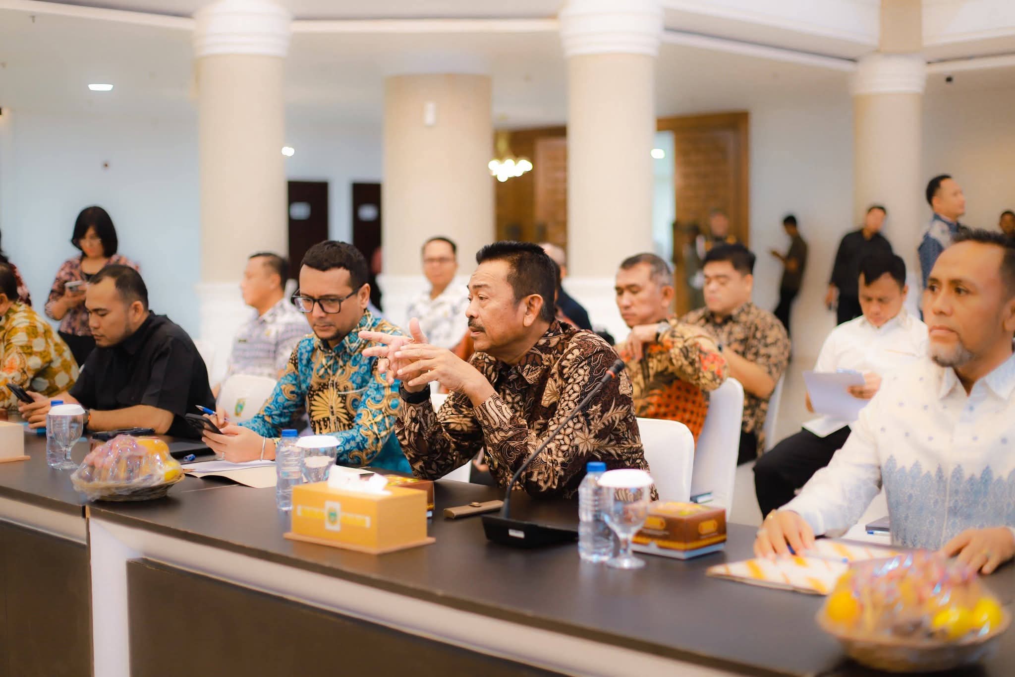 Bupati Madina, Minta Pengelolaan Hasil Sitaan Satgas PKH, Di kelola Badan Usaha Milik Daerah