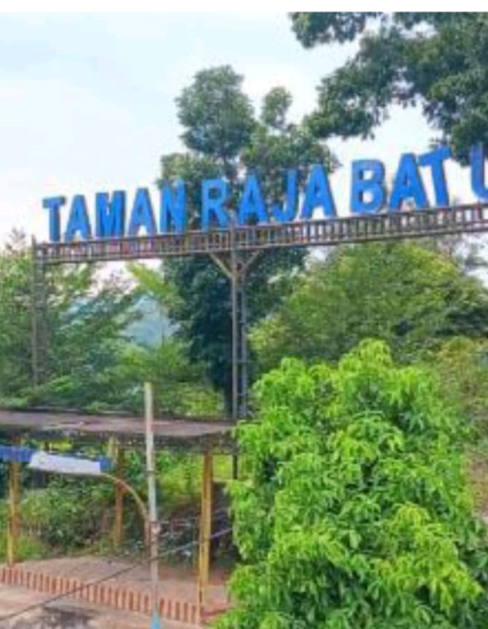 Taman Raja Batu Belum Juga Di Pergunakan, Ini Kata Todung