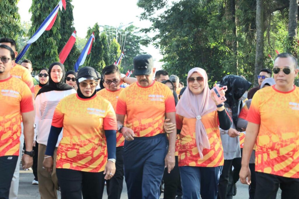 Bupati Madina Didaulat Melepas Funwalk HUT Ke-26 Apkasi Di Deli Serdang