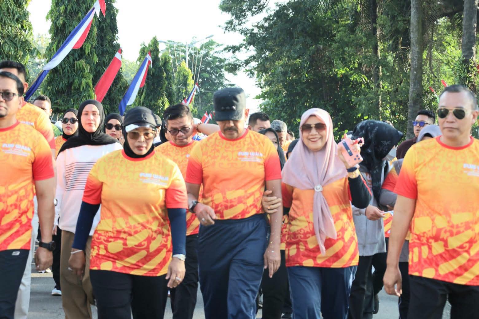 Bupati Madina Didaulat Melepas Funwalk HUT Ke-26 Apkasi Di Deli Serdang