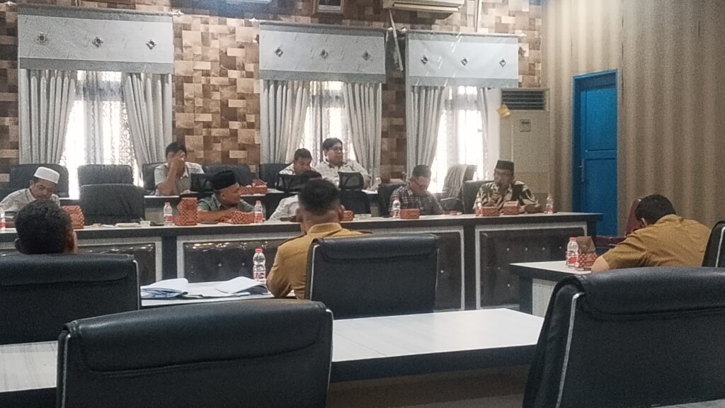 RDP PAW Tabuyung, DPRD Cecar PMD dan Inspektorat Soal Dasar Hukumnya.