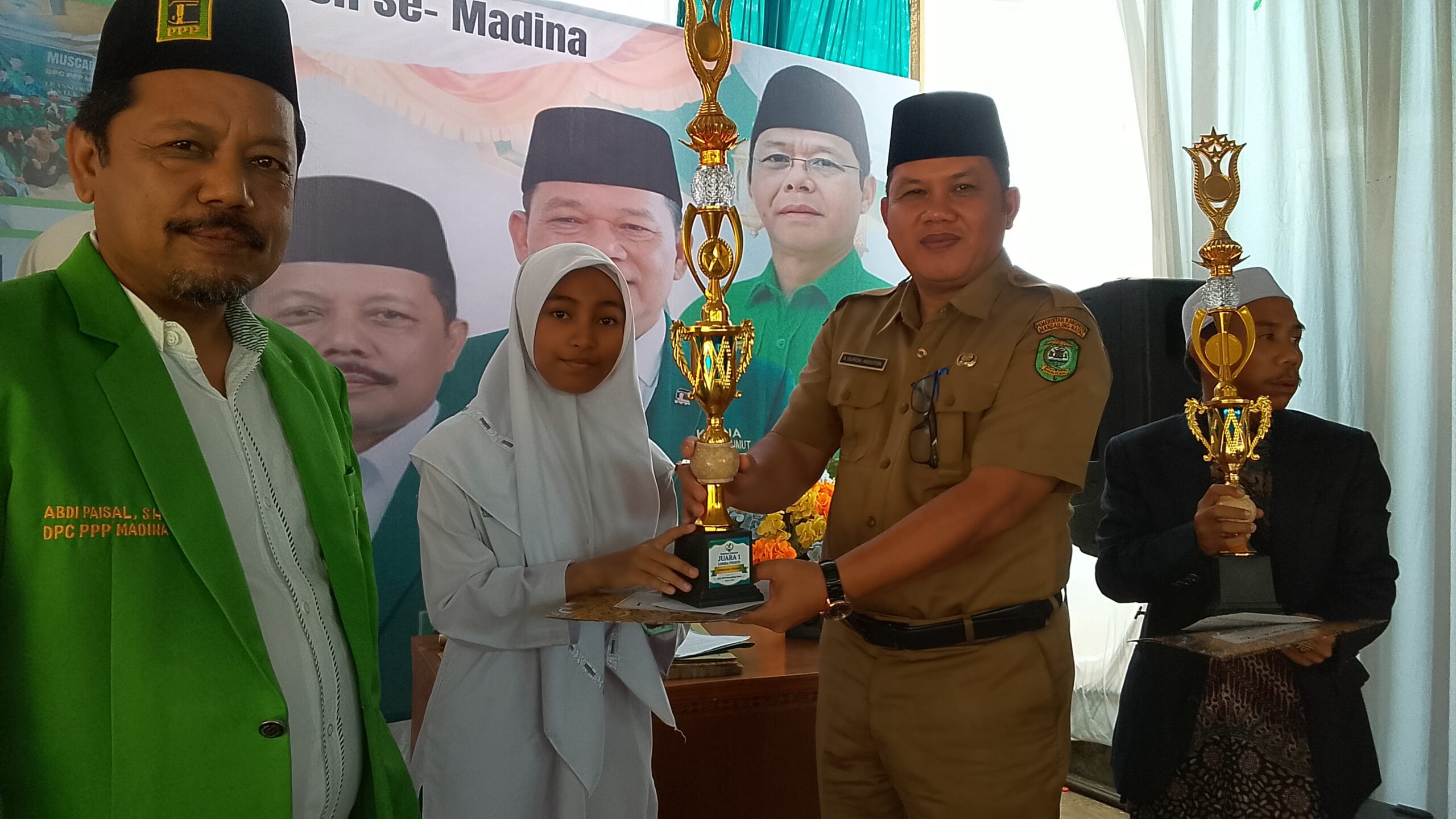 MAN 1 Madina Raih Juara 1 Lomba Pidato Tingkat Pesantren dan Aliyah Se-Madina