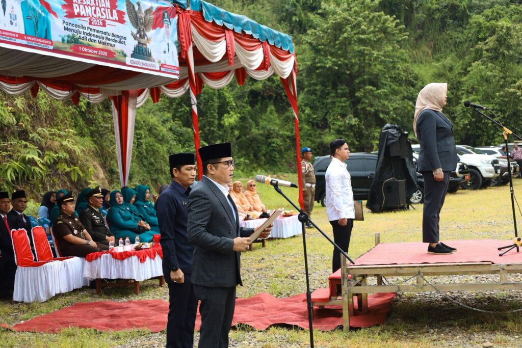 Wakil Bupati Atika Pimpin Upacara Hari Kesakitan Pancasila Tahun 2026 Di Taman Raja Batu