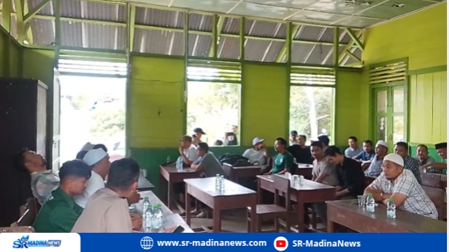 ​Sempat Diterpa Isu Penggelapan, Kisruh Kelangkaan Pupuk di Roburan Lombang Berakhir Damai.